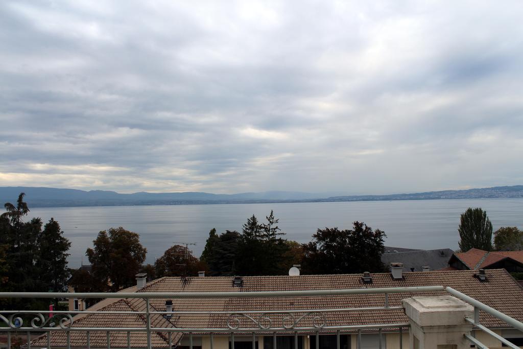 Hotel Evian Express - Terminus Luaran gambar
