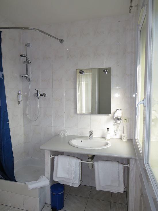 Hotel Evian Express - Terminus Luaran gambar