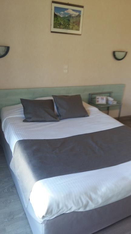 Hotel Evian Express - Terminus Luaran gambar