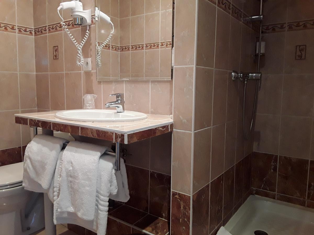 Hotel Evian Express - Terminus Luaran gambar